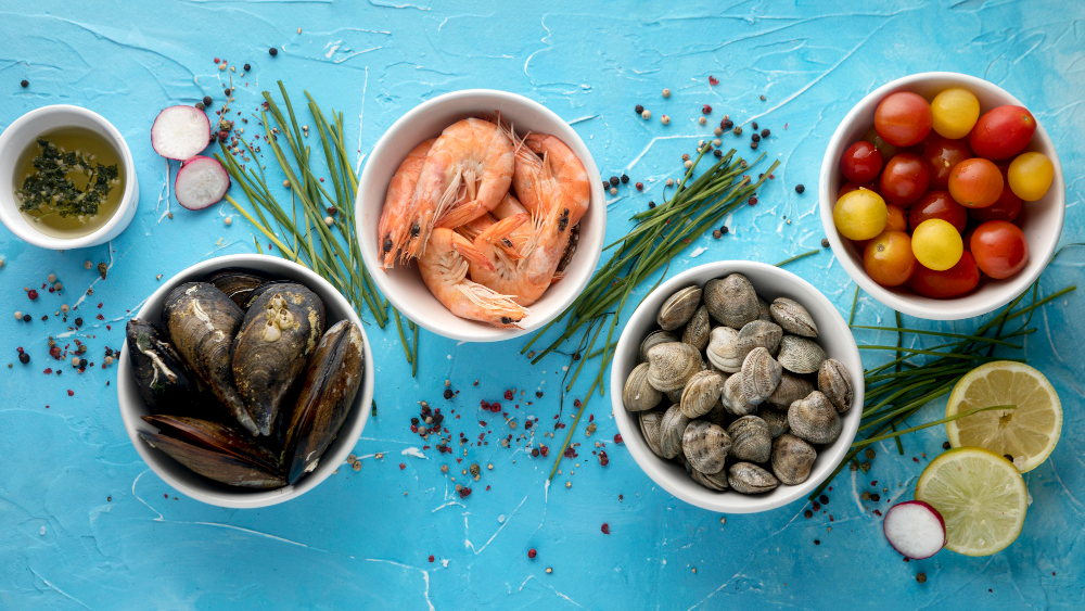 Seasonal Ingredients That Shape Naples Coastal Food Scene