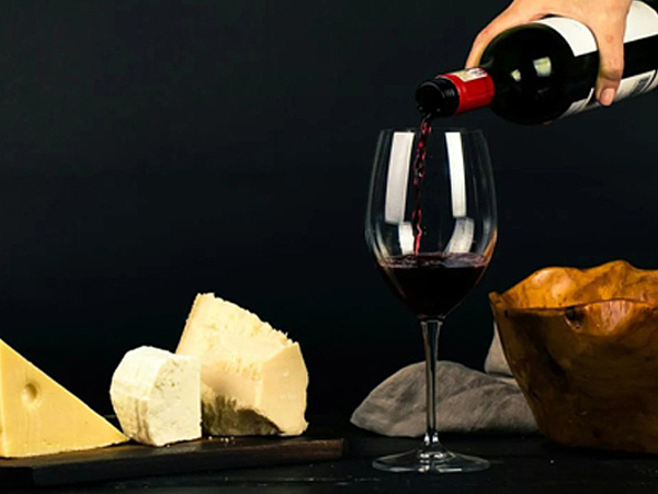 Dining Etiquette Tips for First-Time Fine Dining Guests